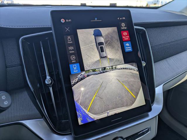 New 2026 Volvo XC90 B6 Ultra w/ Protection Package image 10