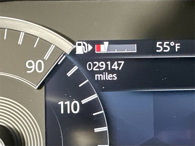 Used 2023 Land Rover Discovery S R-Dynamic image 17