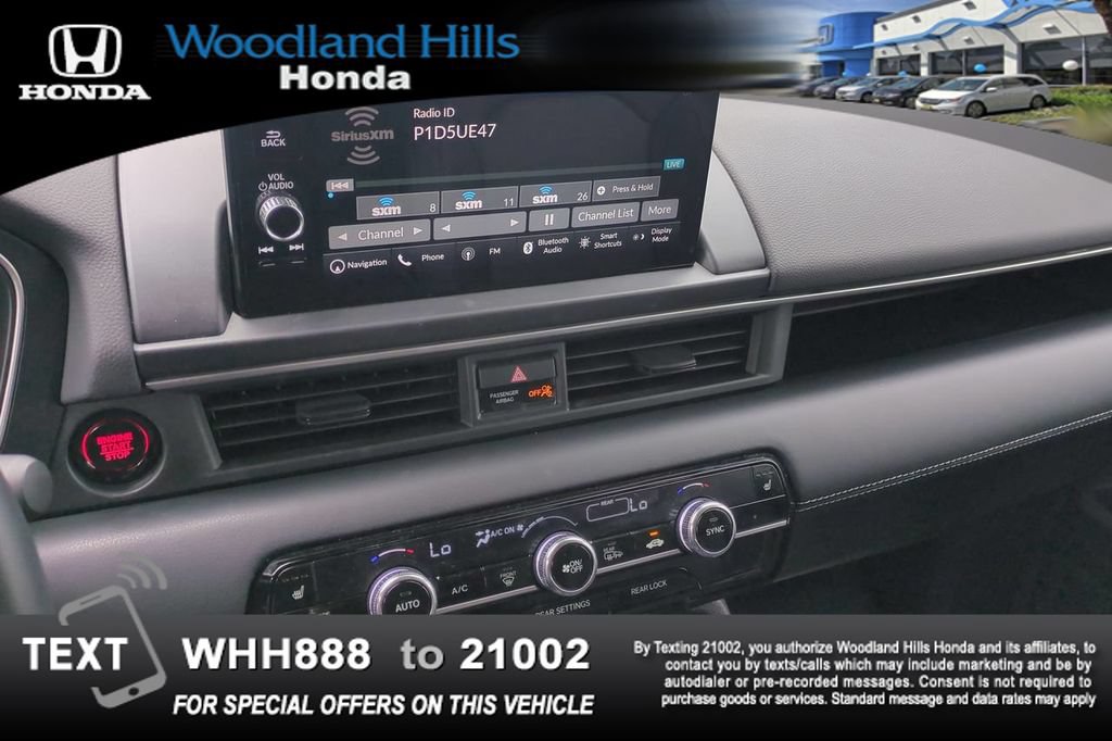 Used 2025 Honda Pilot Touring image 15