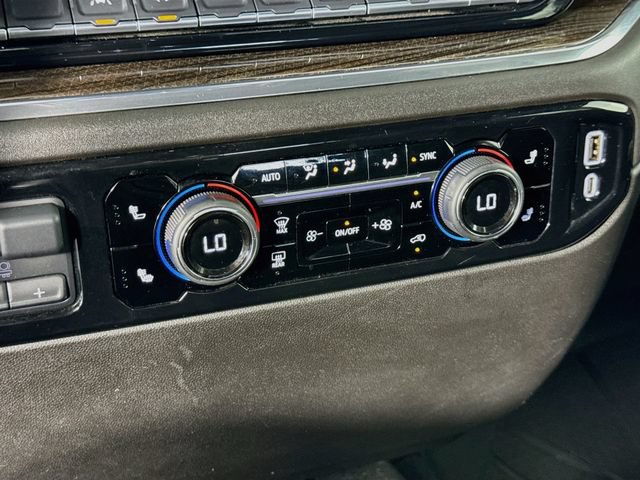 Used 2025 Chevrolet Silverado 1500 LT AWD/4WD image 17