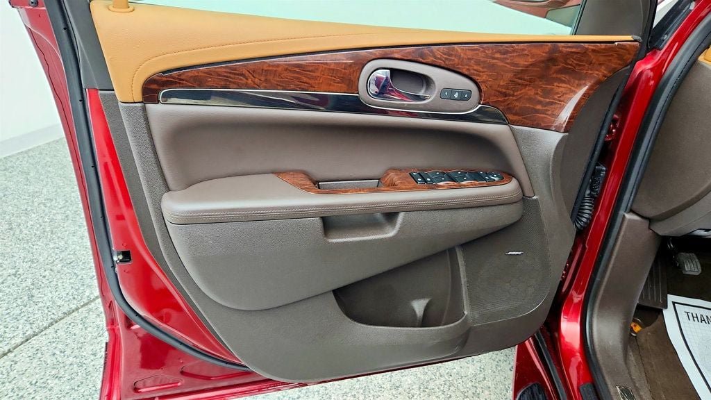 Used 2016 Buick Enclave Leather FWD image 11