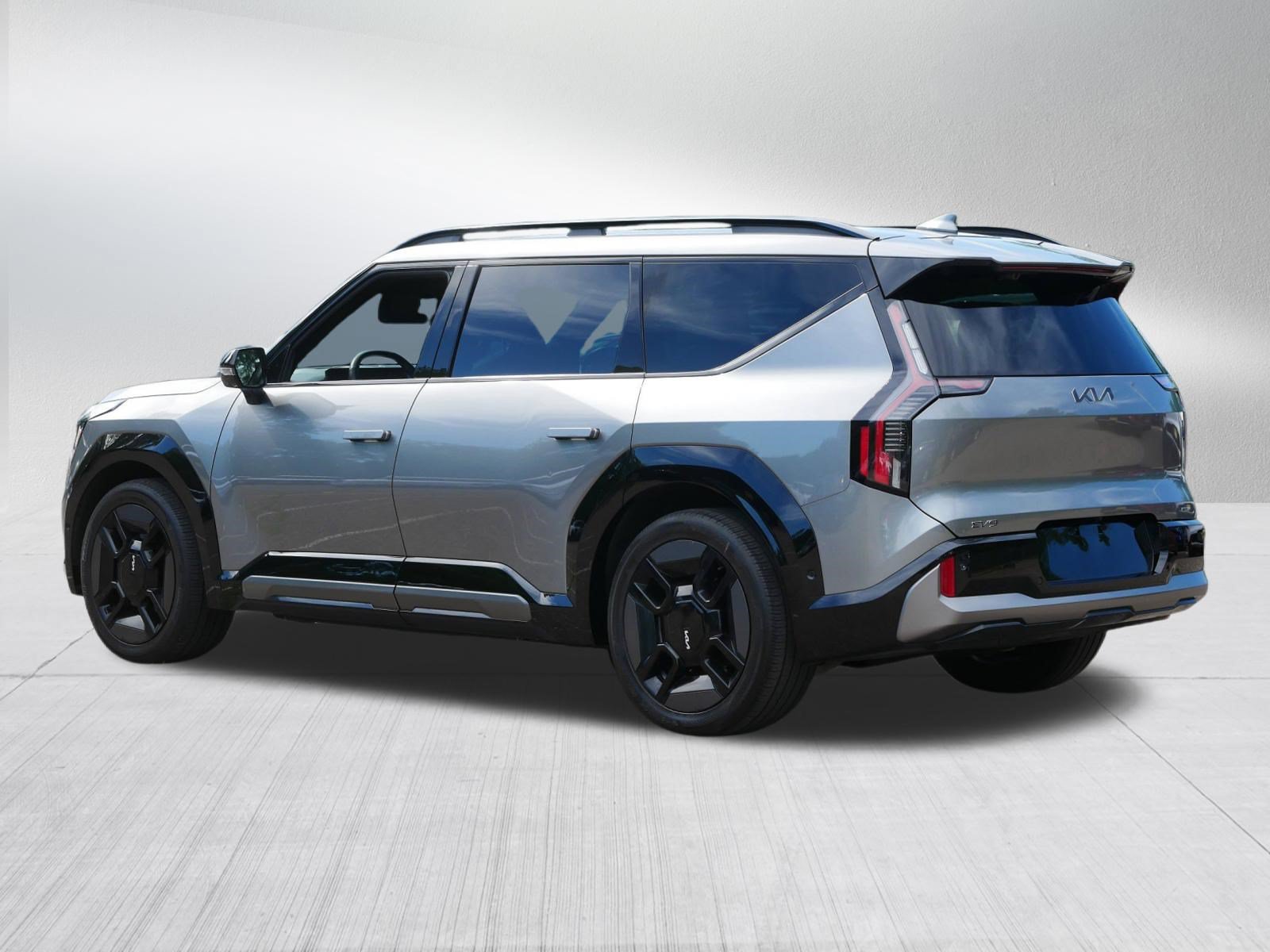 Certified 2024 Kia EV9 GT-Line AWD/4WD image 5