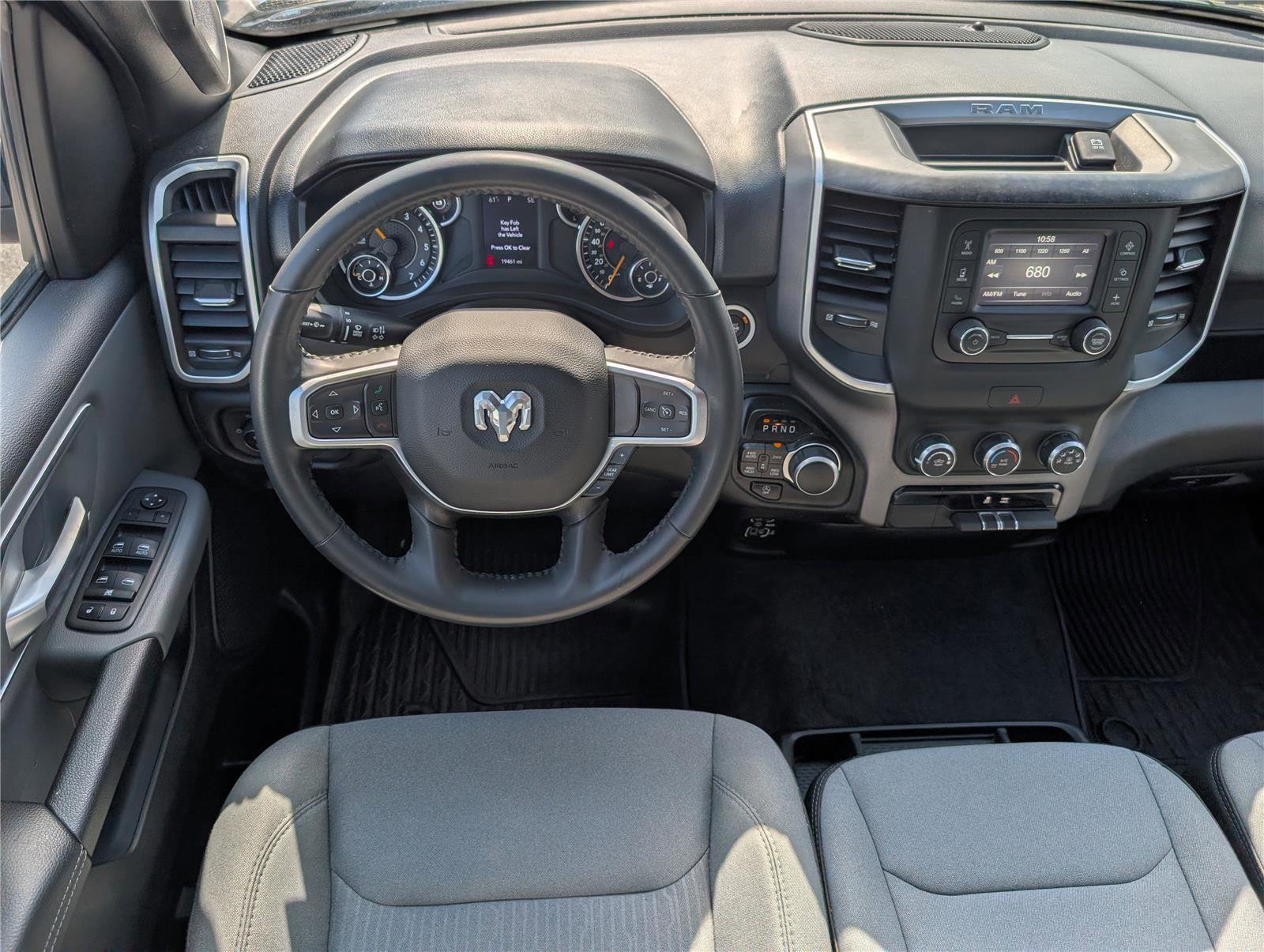 Used 2022 RAM 1500 Big Horn AWD/4WD image 16