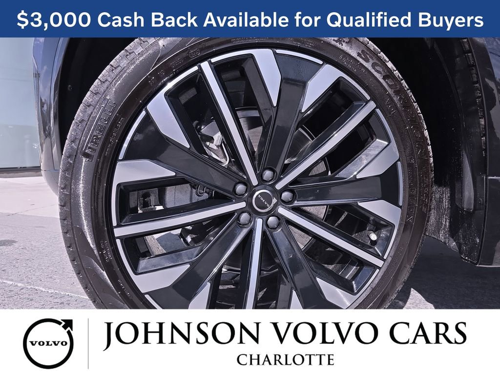 New 2026 Volvo XC90 B6 Plus w/ Protection Package Premier image 37