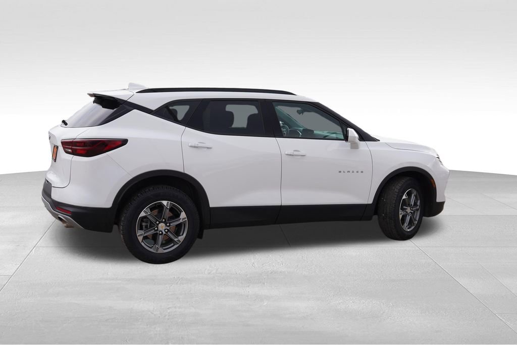 Certified 2024 Chevrolet Blazer LT w/ Convenience Package image 4