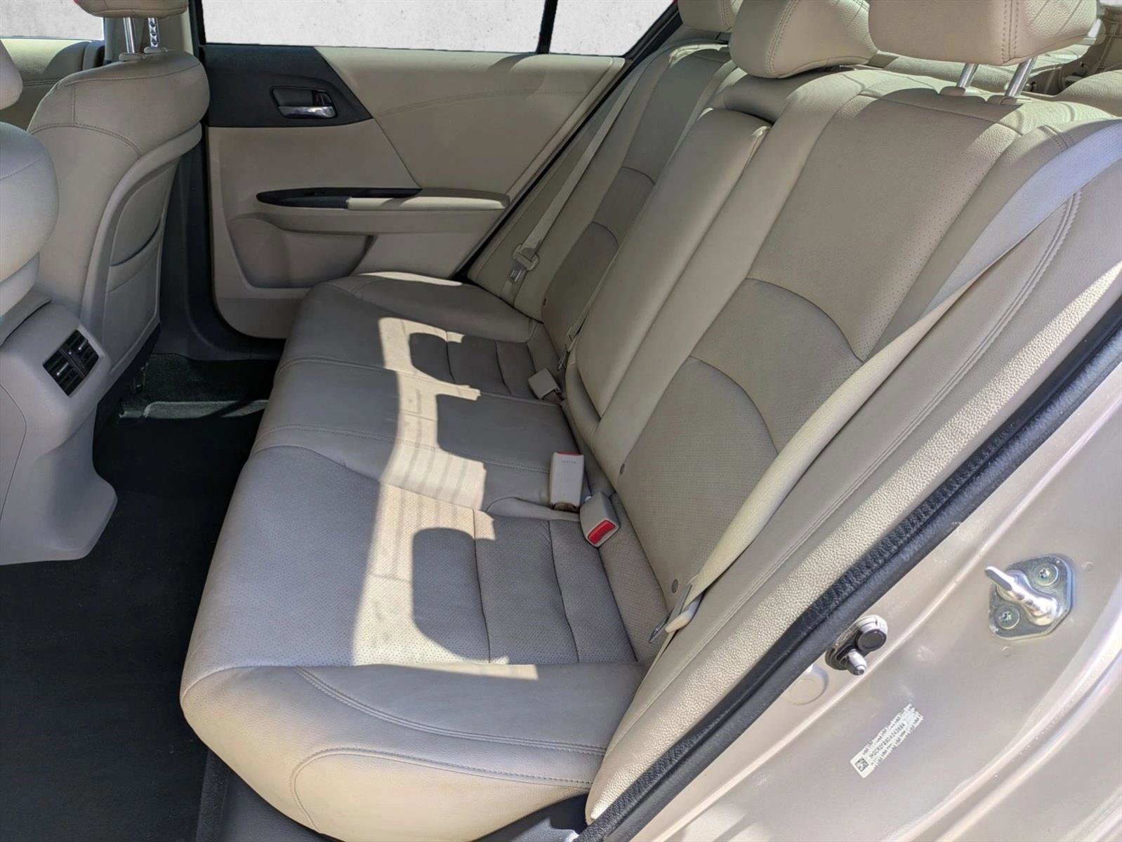 Used 2013 Honda Accord EX-L image 19