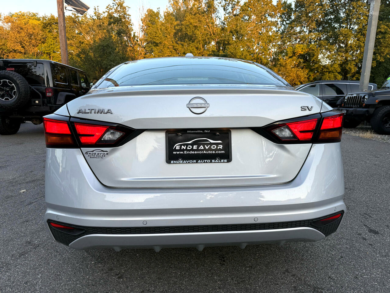 Used 2023 Nissan Altima 2.5 SV image 5