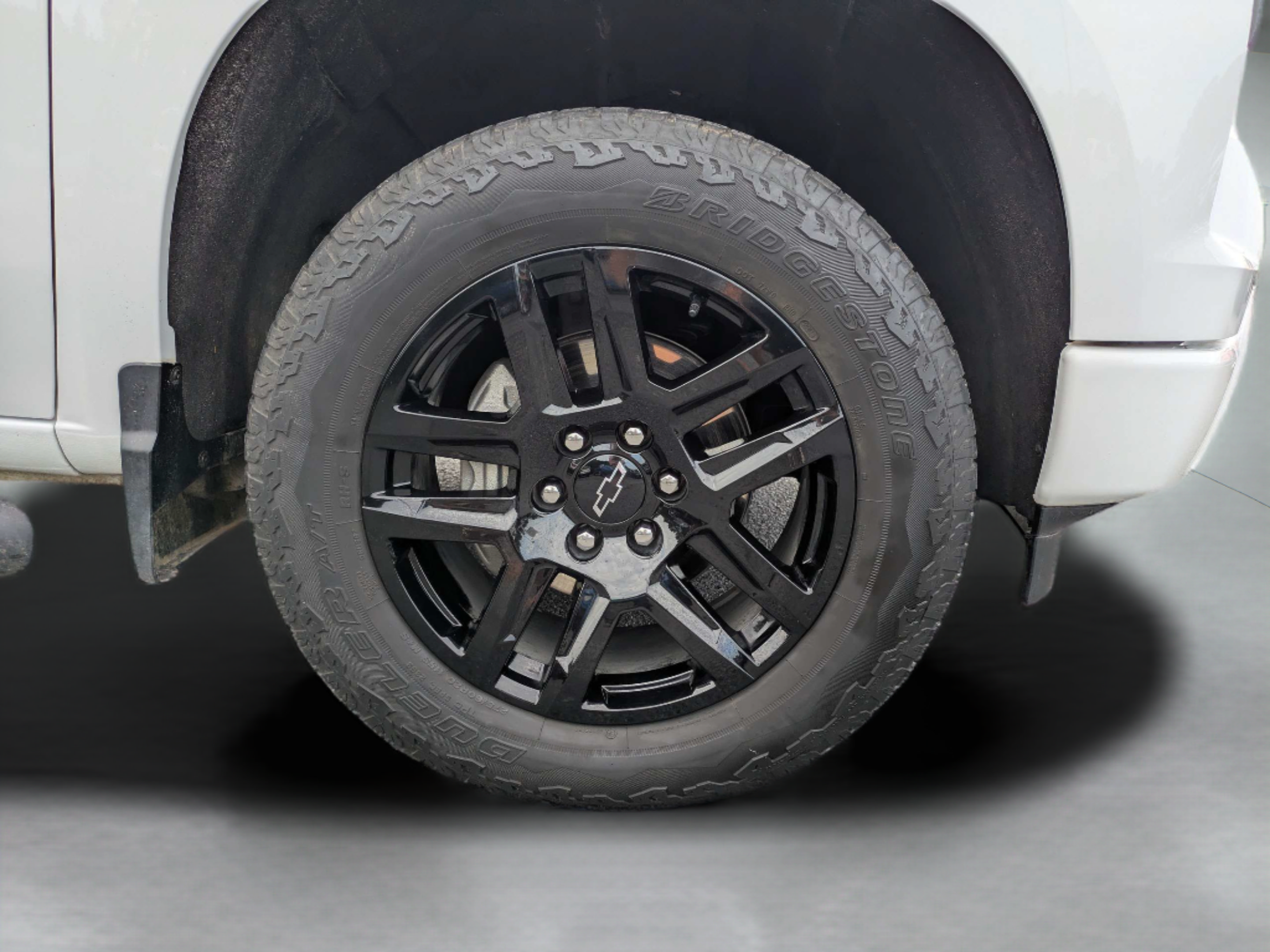 Used 2024 Chevrolet Silverado 1500 Custom w/ Turbomax Blackout Package AWD/4WD image 30