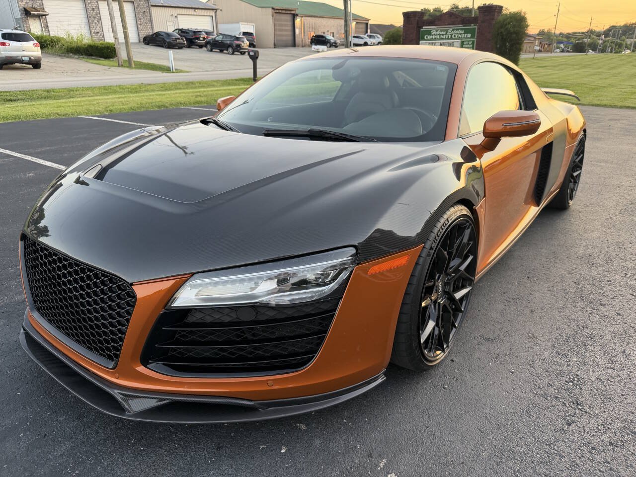 Used 2014 Audi R8 V8 w/ Ceramic Brake Package AWD/4WD image 13
