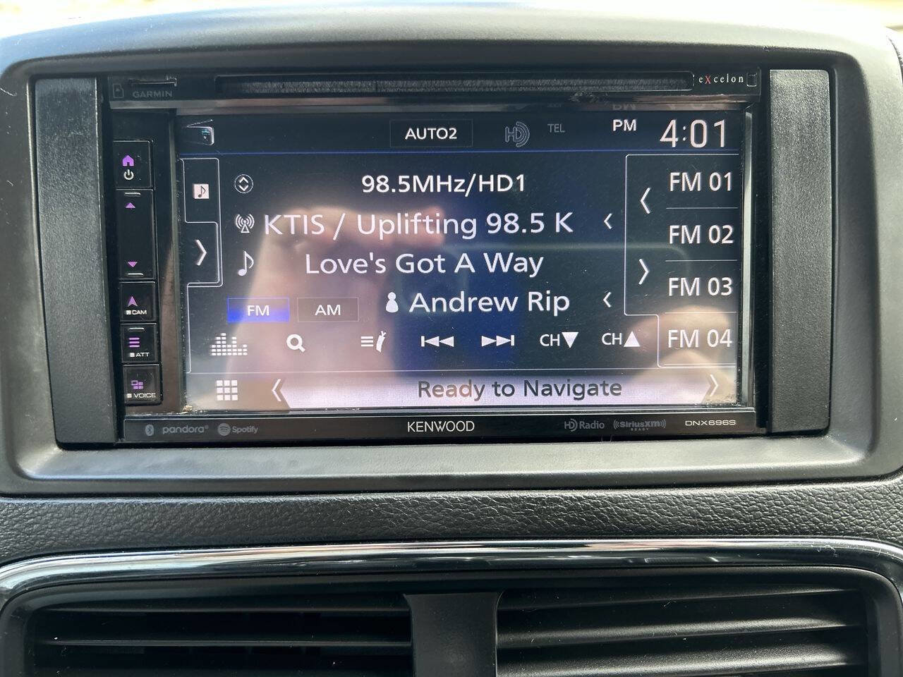 Used 2018 Dodge Grand Caravan SXT image 17