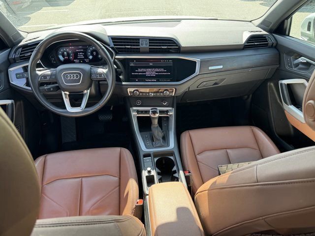 Certified 2023 Audi Q3 2.0T Premium w/ Convenience Package AWD/4WD image 11