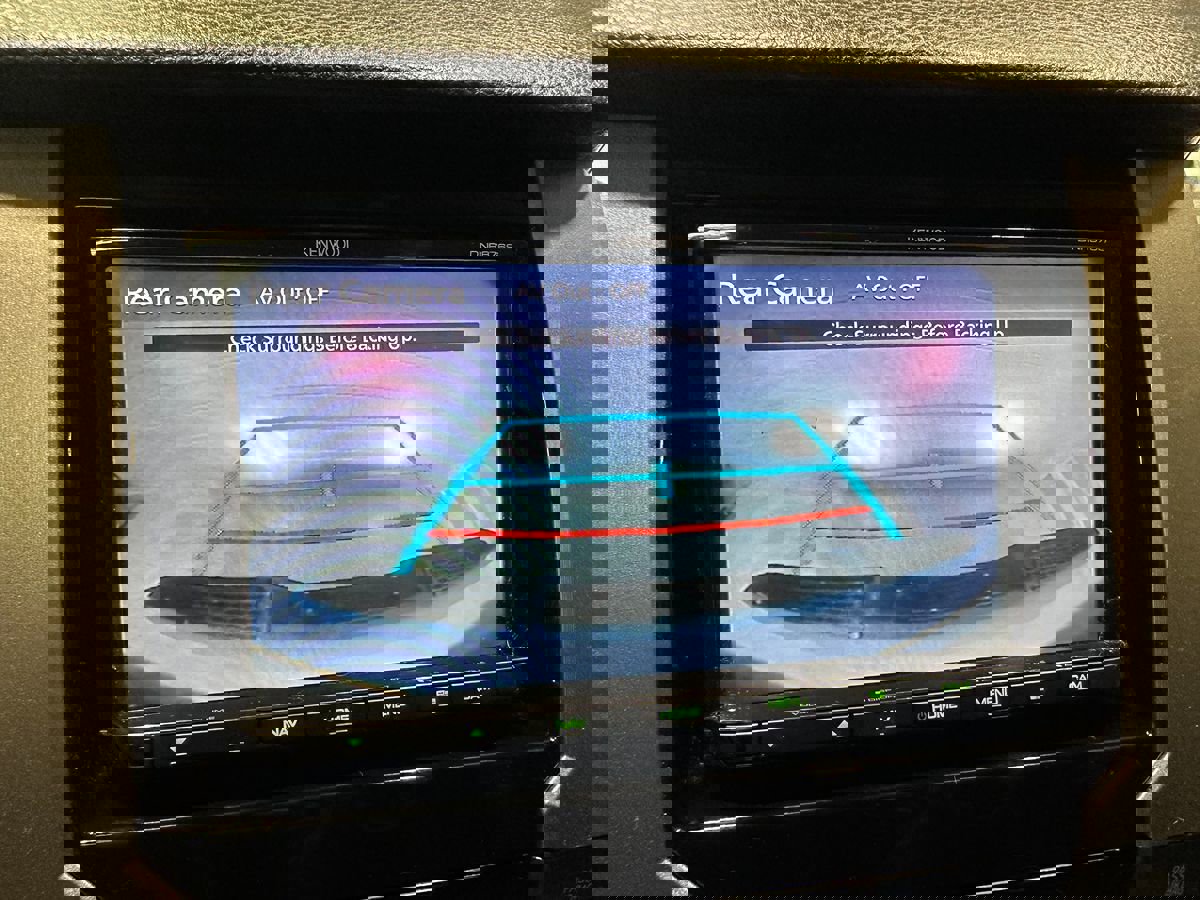 Used 2019 Toyota Tundra Platinum image 37