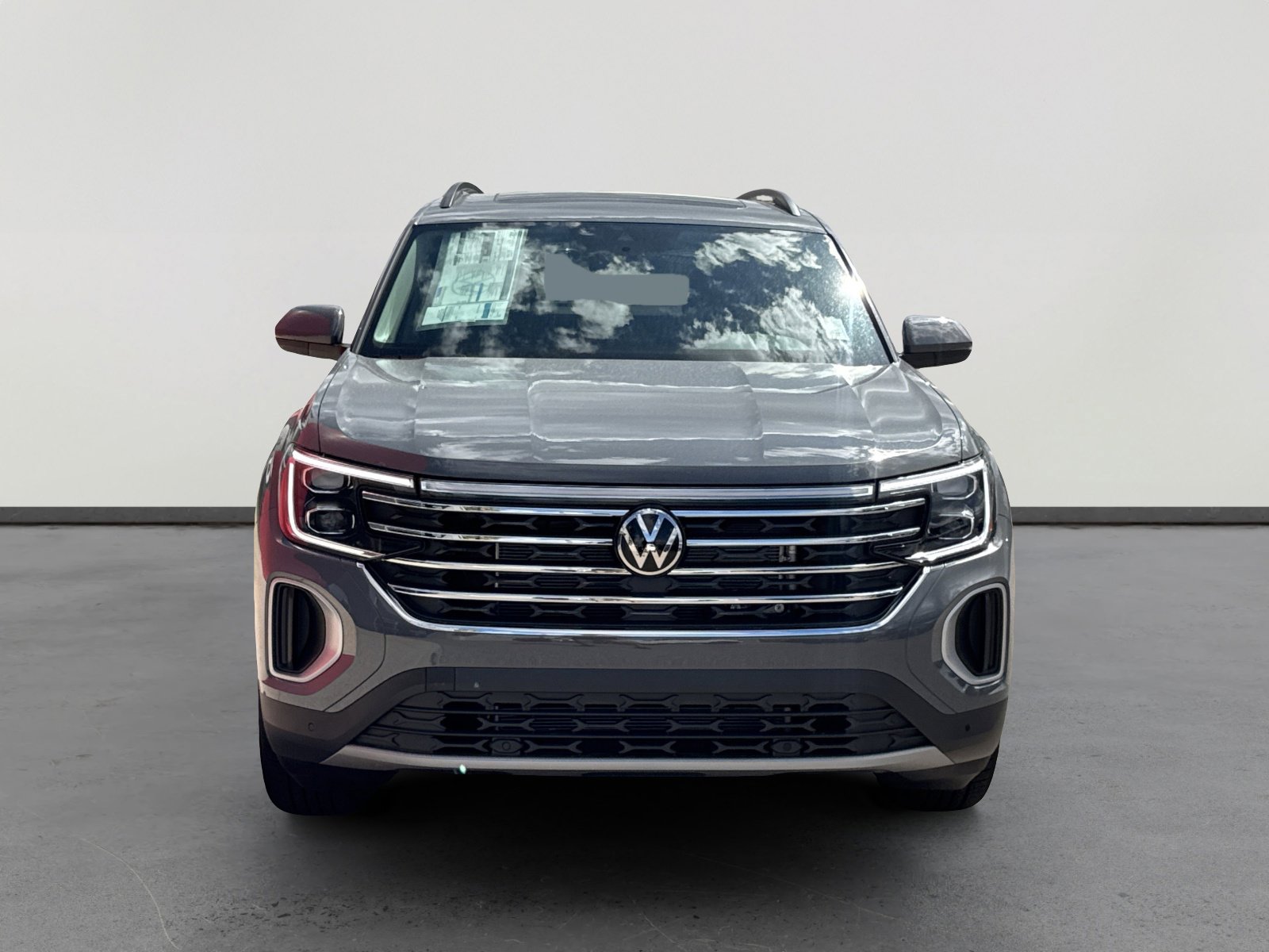 New 2026 Volkswagen Atlas SE image 2