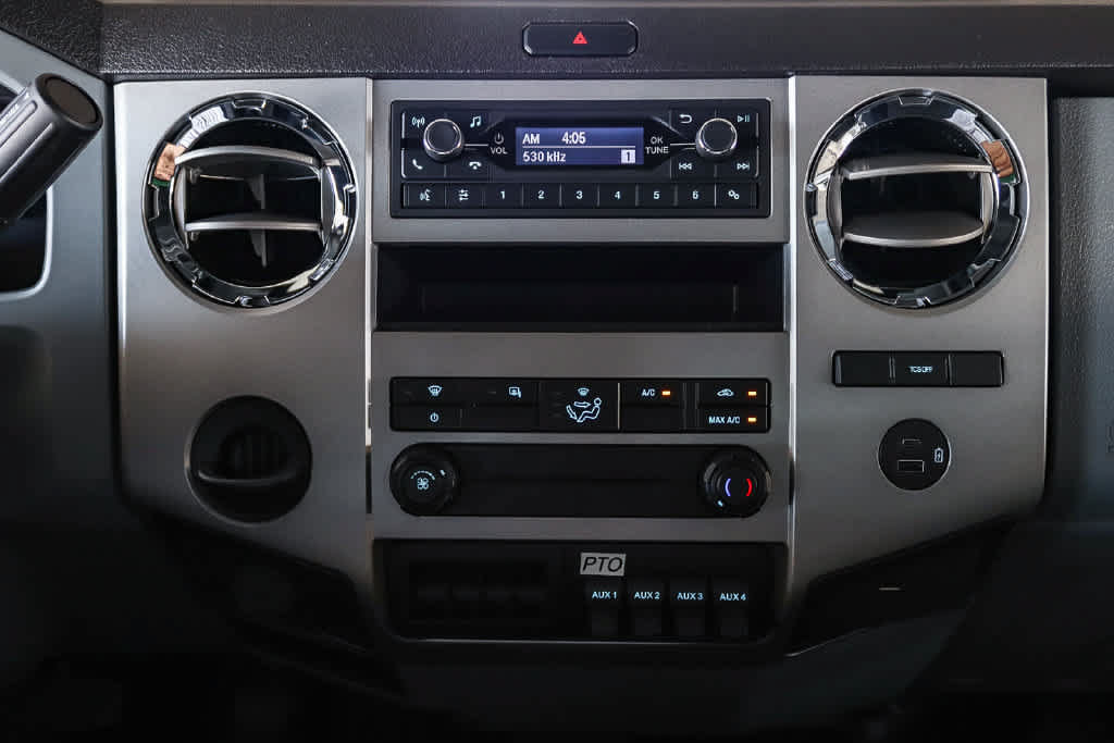 New 2027 Ford F650 2WD Regular Cab Super Duty image 16