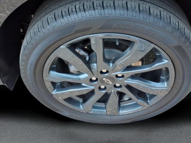Used 2023 Chevrolet Equinox RS w/ LPO, Floor Liner Package AWD/4WD image 11