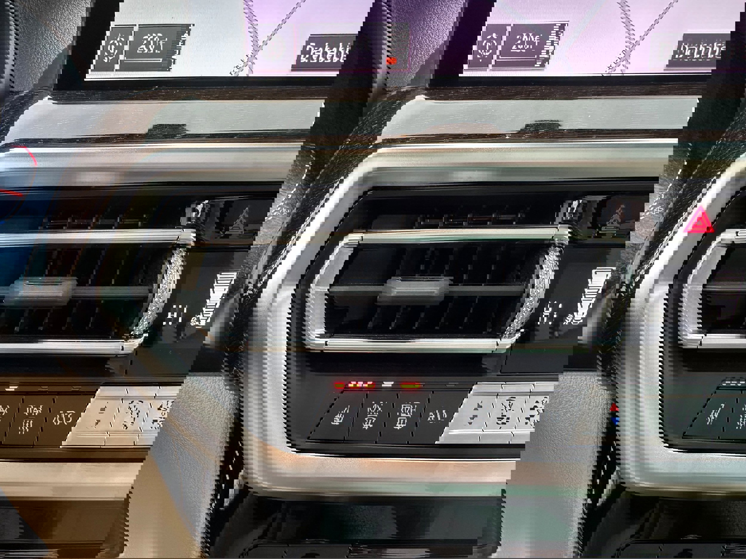 Used 2022 BMW X3 xDrive30i w/ Convenience Package image 40