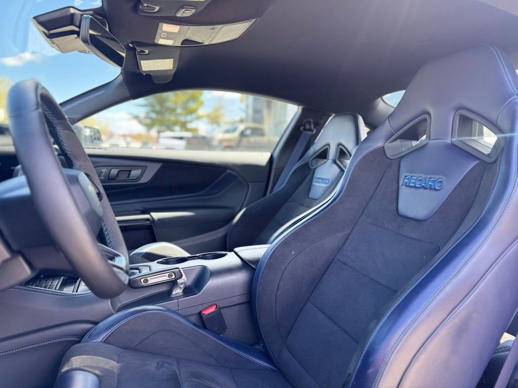 Used 2024 Ford Mustang Dark Horse RWD image 17
