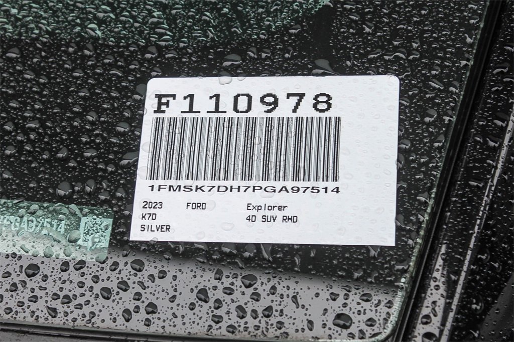 Used 2023 Ford Explorer XLT w/ Equipment Group 202A image 33