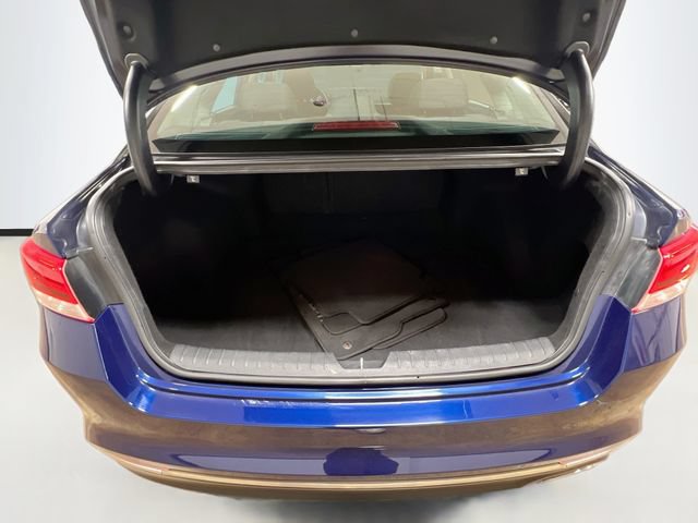 Used 2018 Kia Optima LX FWD image 24