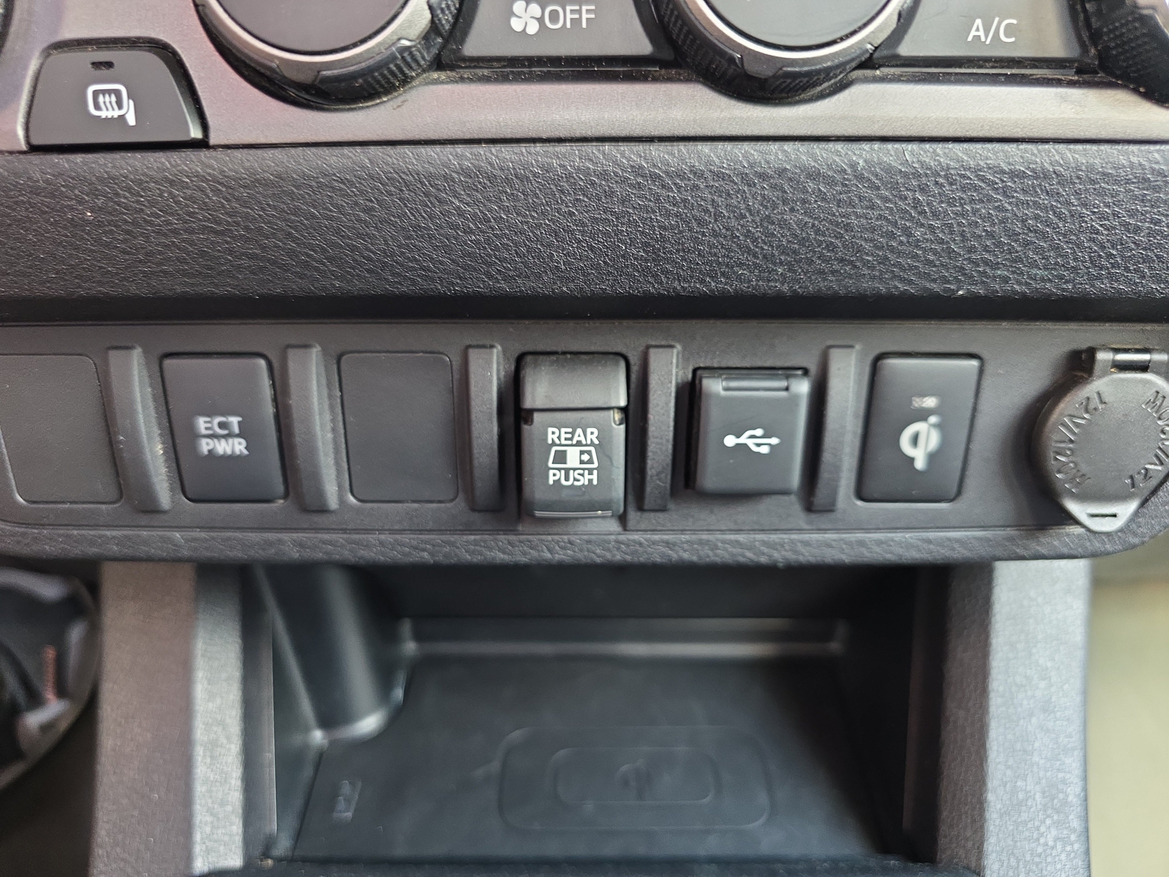 Used 2023 Toyota Tacoma TRD Off-Road AWD/4WD image 25