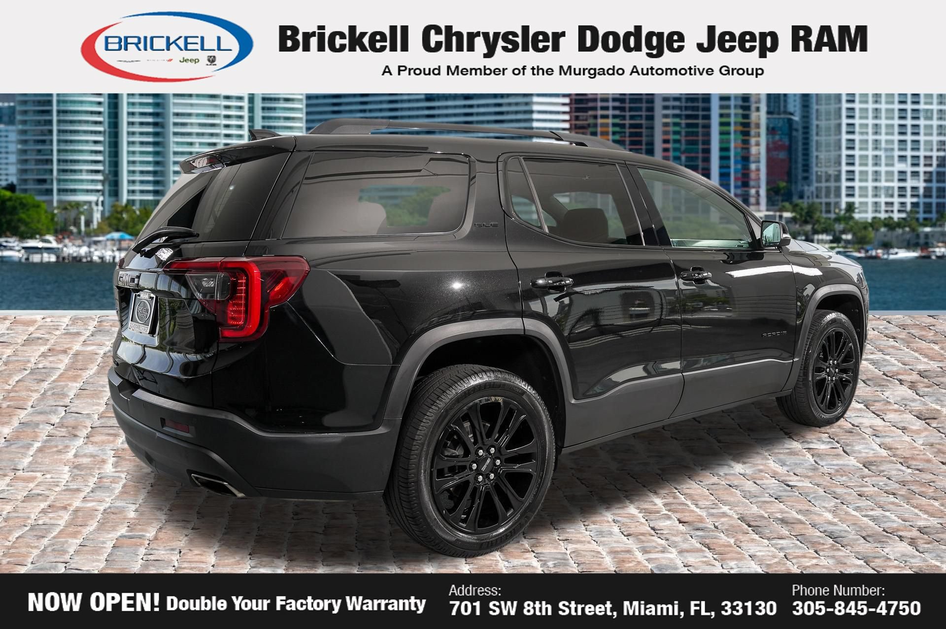 Used 2022 GMC Acadia SLE w/ Driver Convenience Package FWD image 8