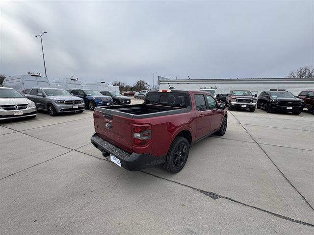 New 2026 Ford Maverick Lariat w/ Black Appearance Package image 4