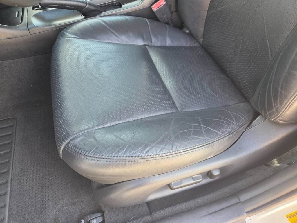 Used 2002 Toyota Camry SE w/ Pkg 4 FWD image 16