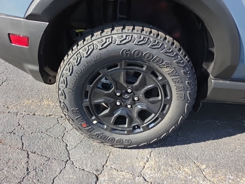 New 2026 Ford Bronco Sport Outer Banks w/ Sasquatch Outer Banks Package AWD/4WD image 9