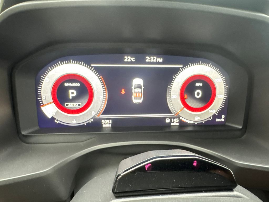 Used 2025 Nissan Rogue Platinum w/ Tech Package image 47