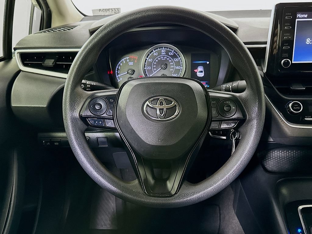 Used 2020 Toyota Corolla LE FWD image 18