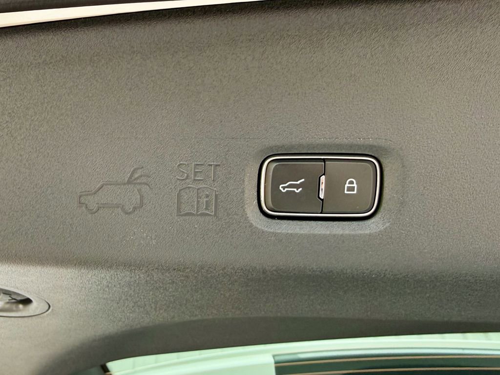 New 2026 Ford Expedition Max Platinum w/ Stealth Appearance Package image 21