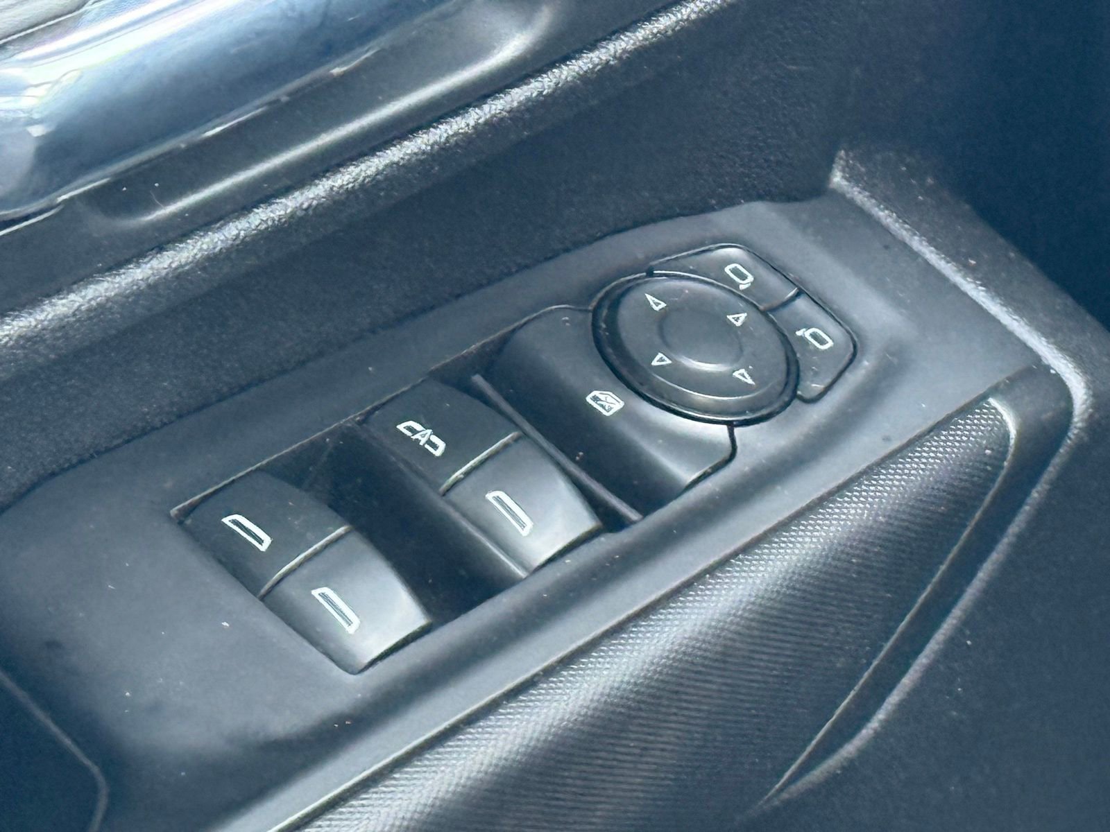 Used 2024 GMC Sierra 2500 Pro w/ Convenience Package image 29