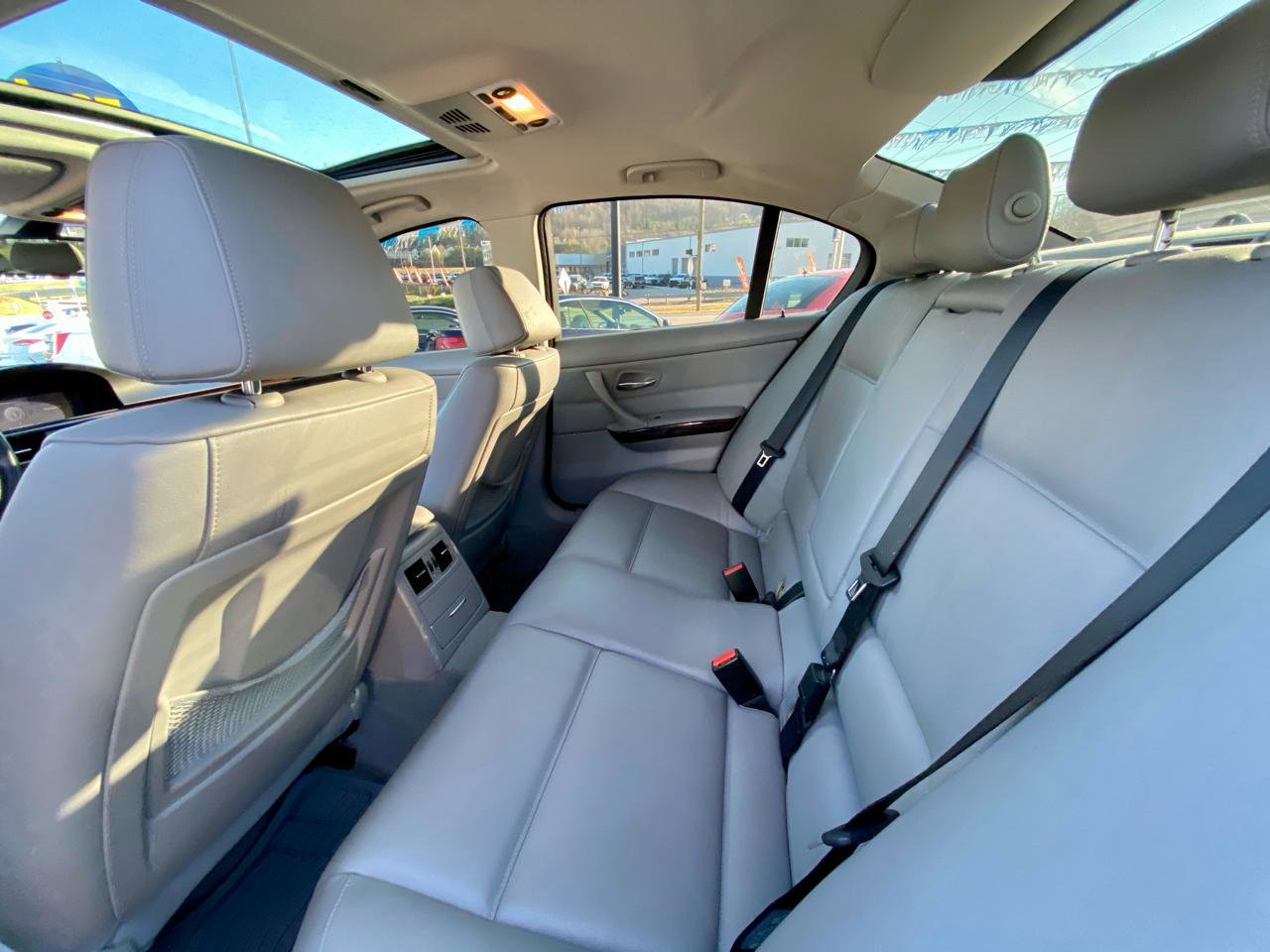 Used 2008 BMW 328xi Sedan AWD/4WD image 12
