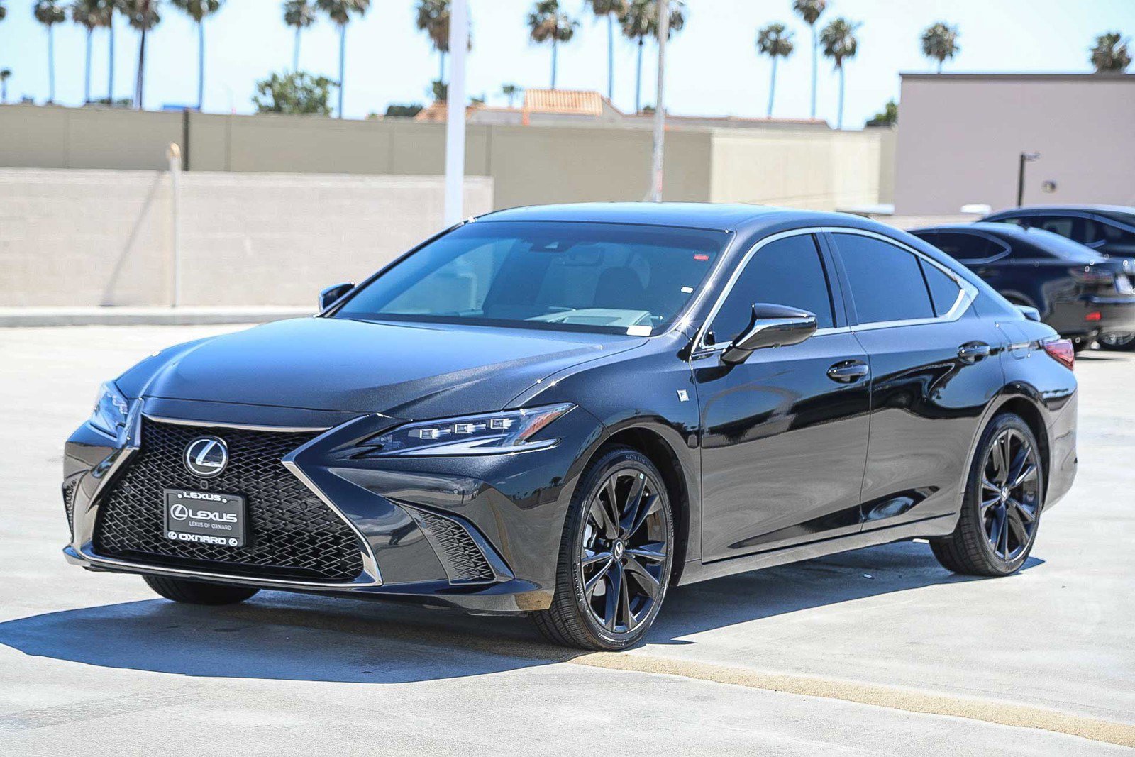 Used 2024 Lexus ES 300h F Sport w/ Accessory Package (Z2) FWD image 3