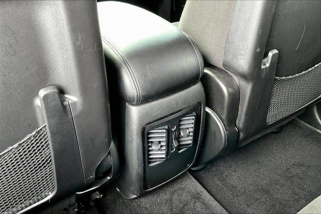 Used 2021 Dodge Durango SXT RWD image 12