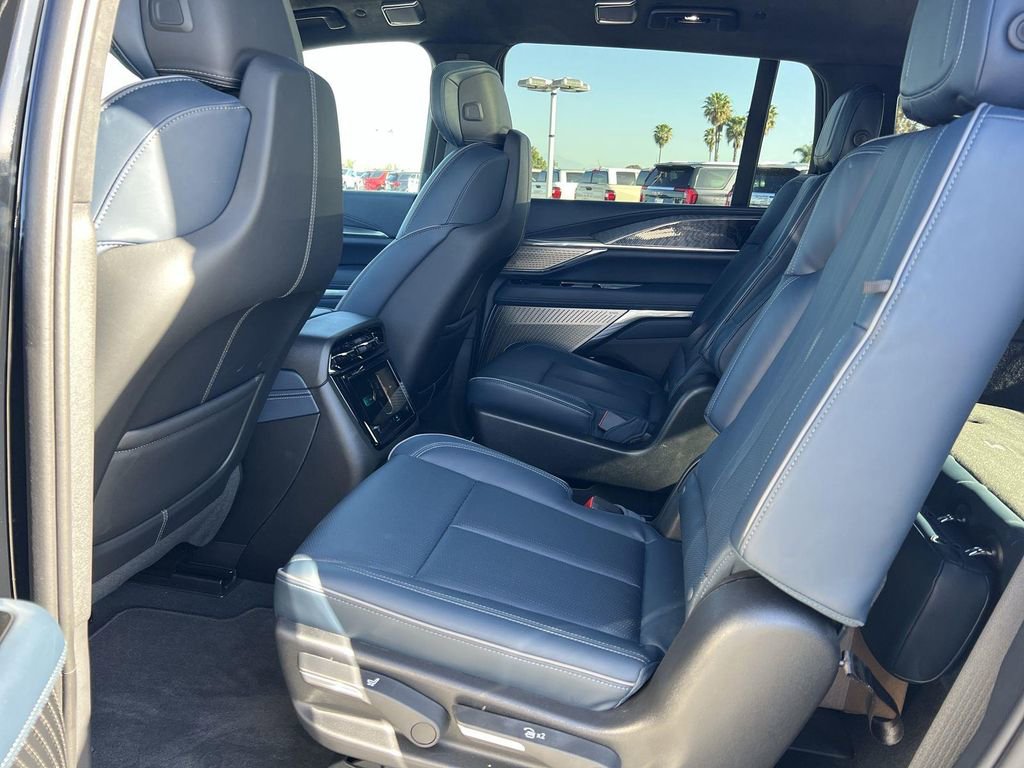 New 2025 Cadillac Escalade IQ Sport 2 image 29