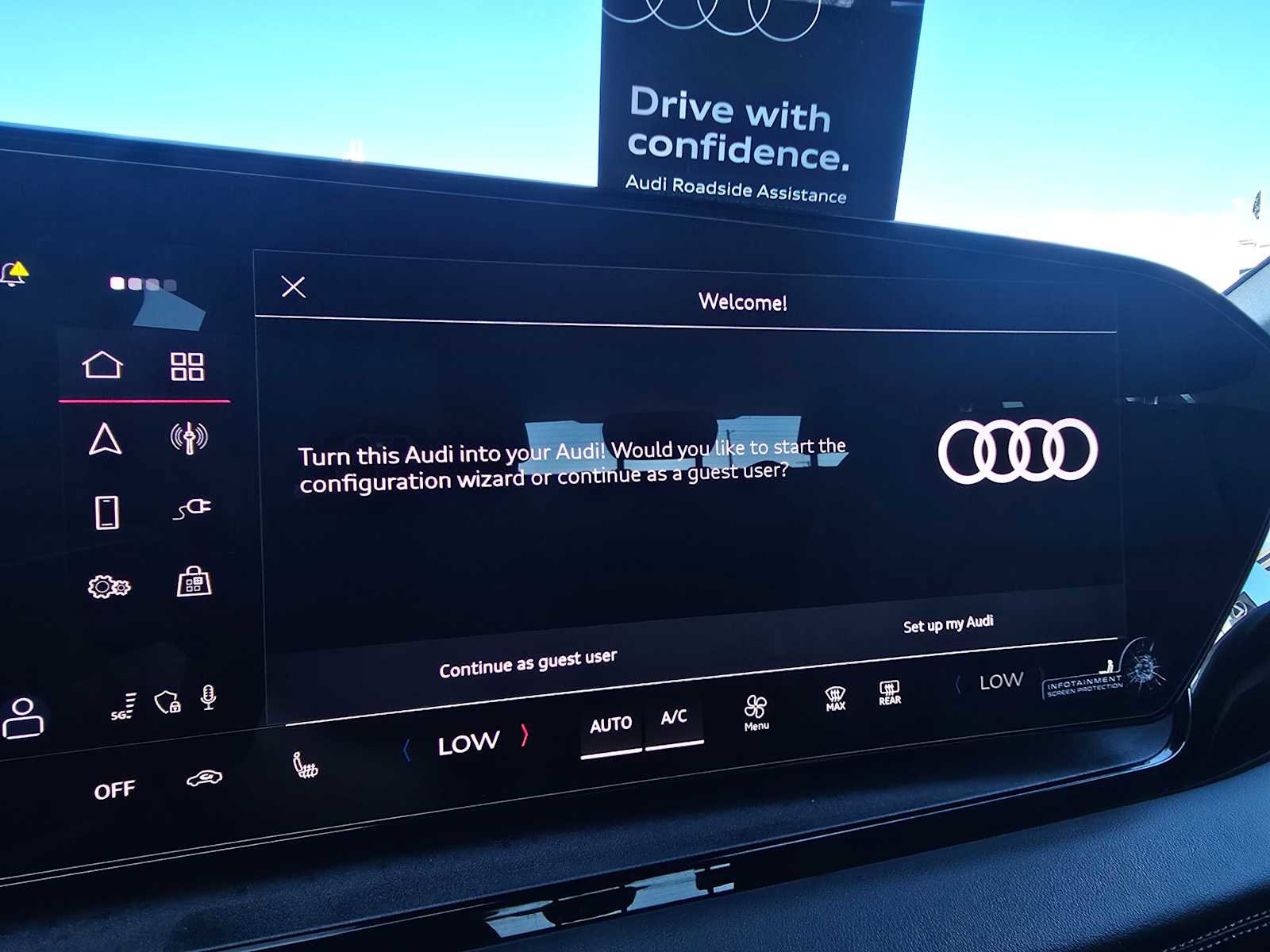 New 2025 Audi Q6 e-tron Premium Plus image 26