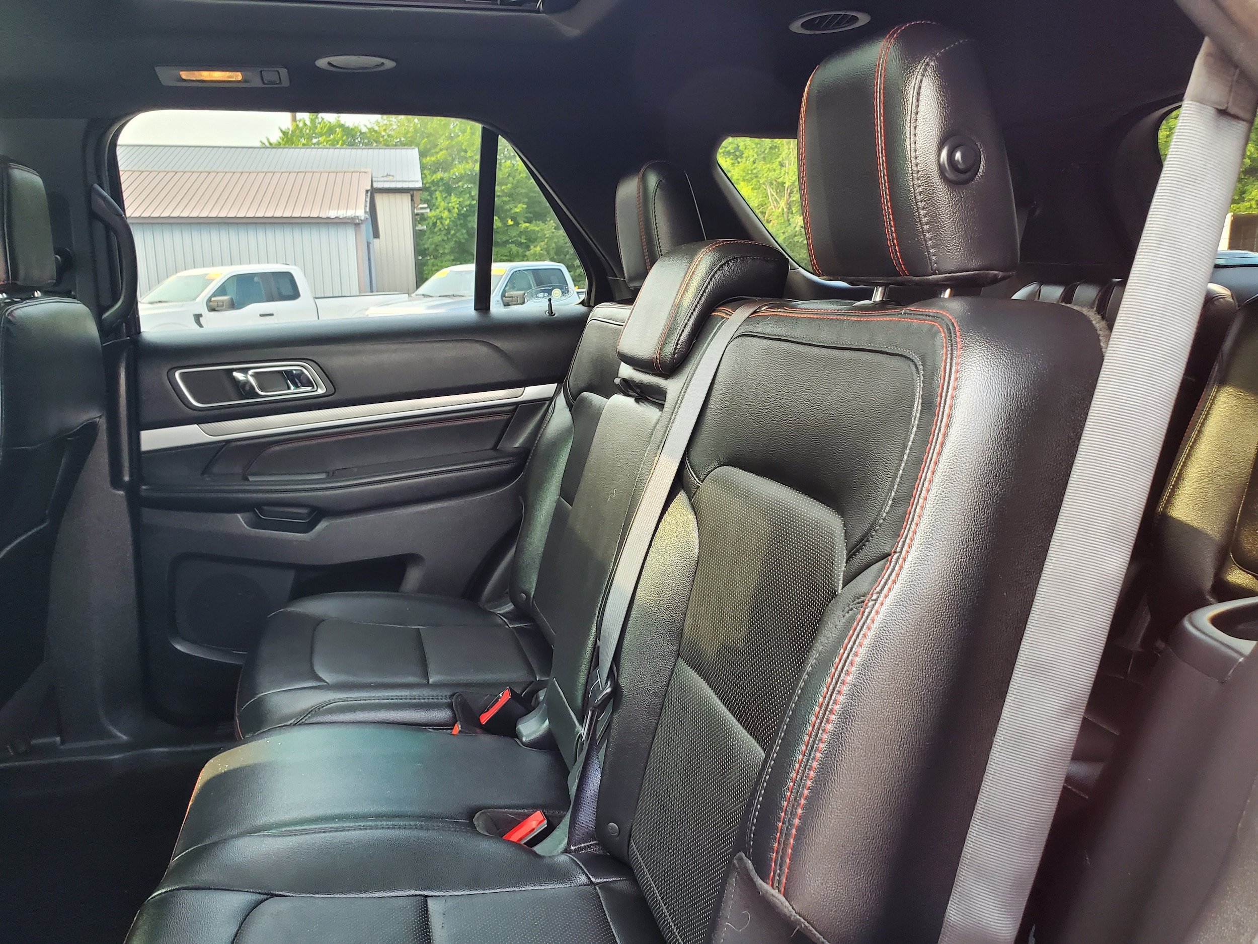 Used 2016 Ford Explorer Sport w/ Equipment Group 401A AWD/4WD image 29