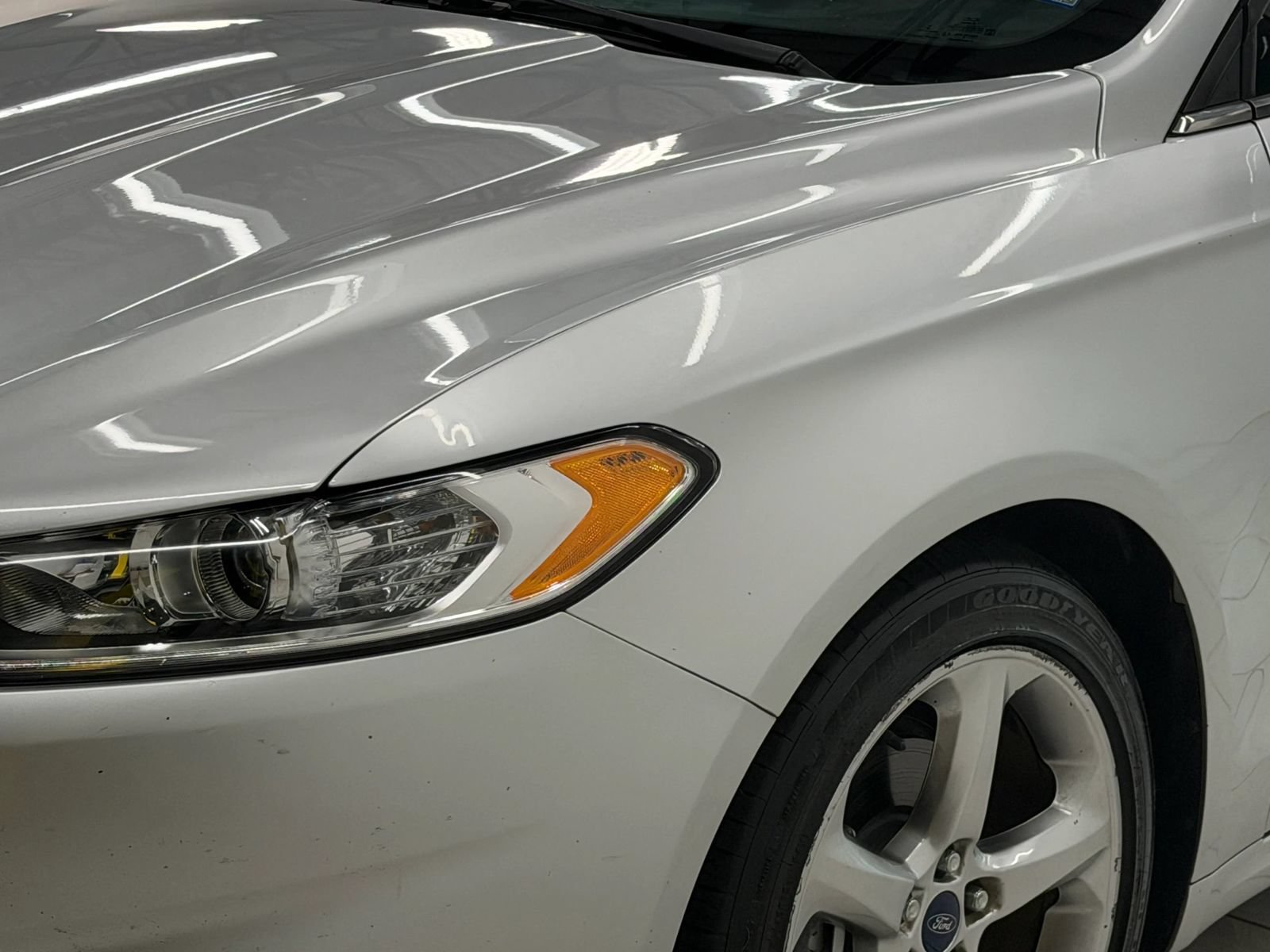 Used 2016 Ford Fusion S w/ Equipment Group 101A FWD image 4