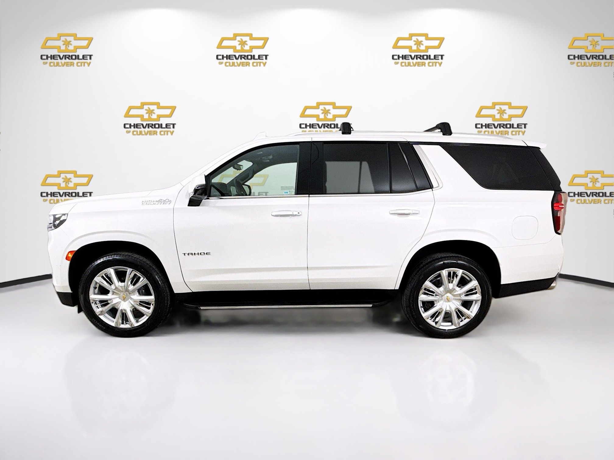 Used 2023 Chevrolet Tahoe High Country image 4