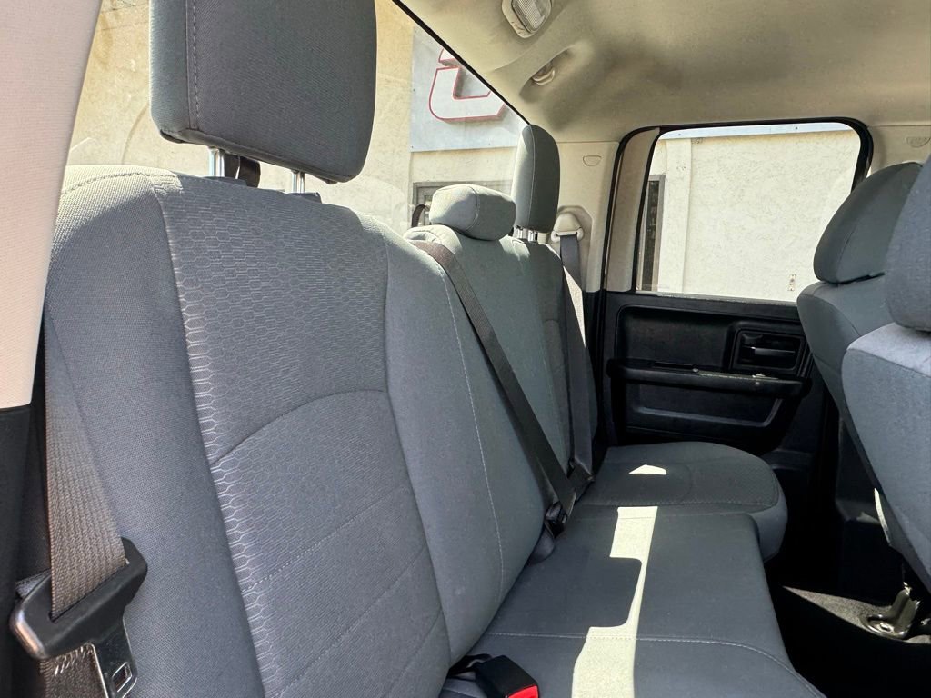 Used 2018 RAM 1500 Express image 25