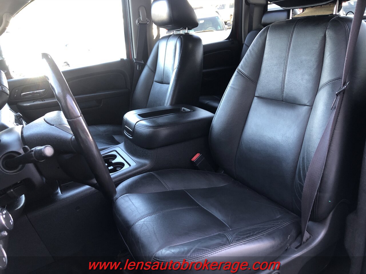 Used 2012 Chevrolet Silverado 2500 LTZ AWD/4WD image 12