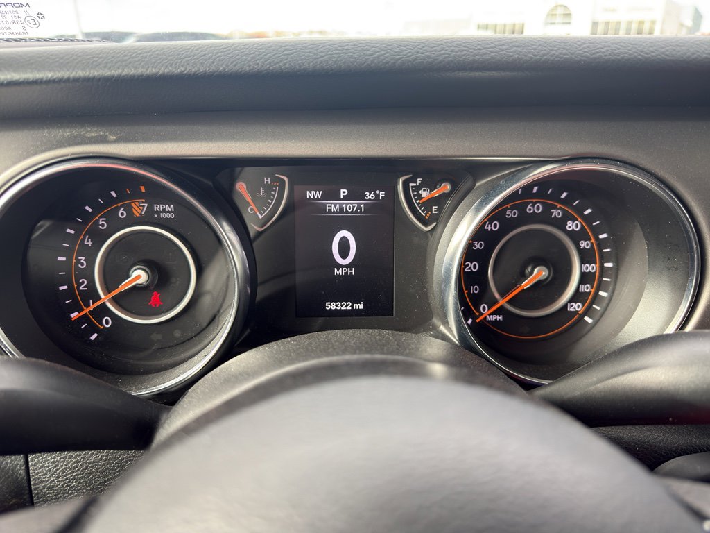 Certified 2022 Jeep Gladiator Sport image 17