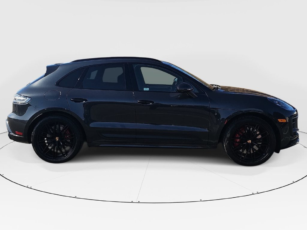 Used 2024 Porsche Macan GTS AWD/4WD image 2