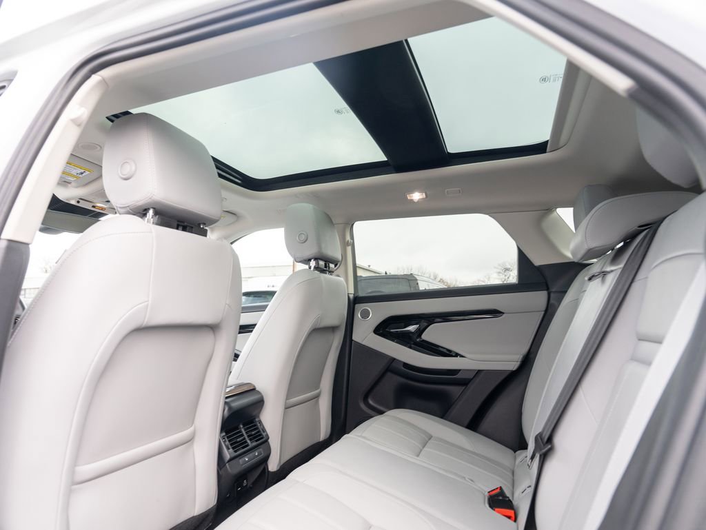 Certified 2025 Land Rover Range Rover Evoque S image 34