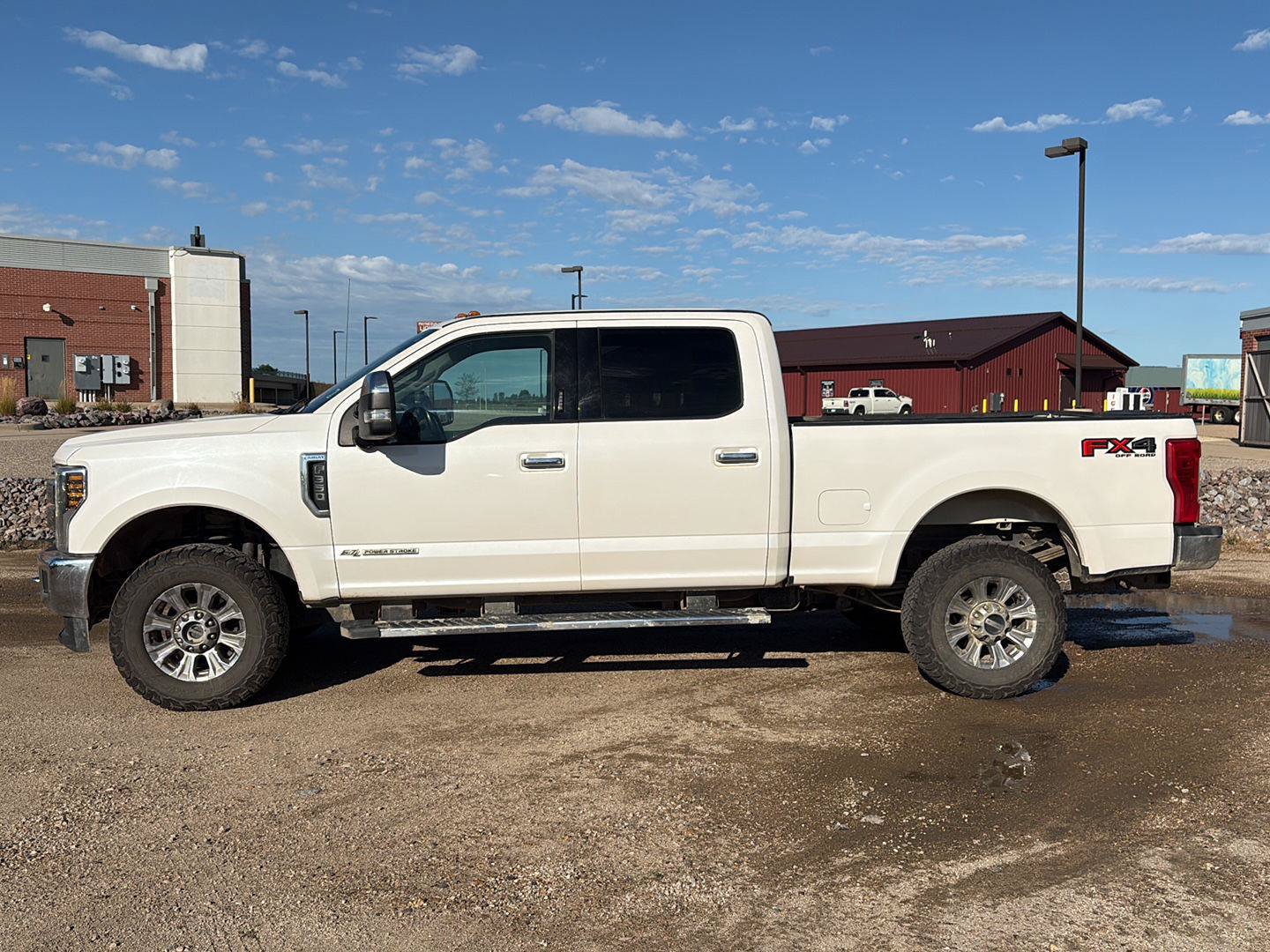 Used 2019 Ford F350 Lariat w/ Chrome Package AWD/4WD image 2
