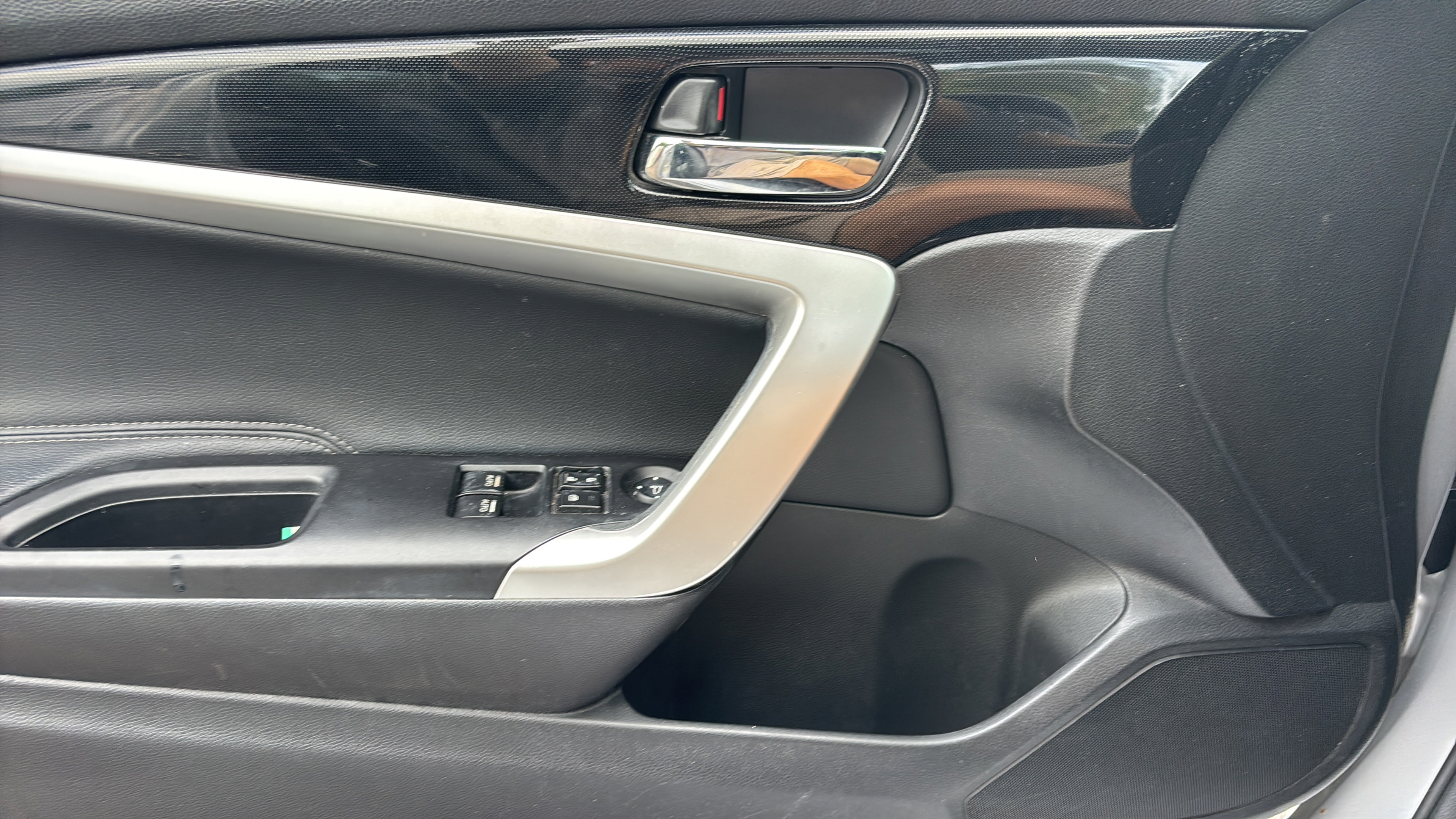 Used 2014 Honda Accord EX-L image 16