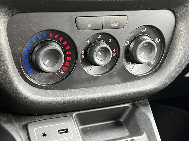 Used 2019 RAM ProMaster City SLT w/ Popular Equipment Group FWD image 11