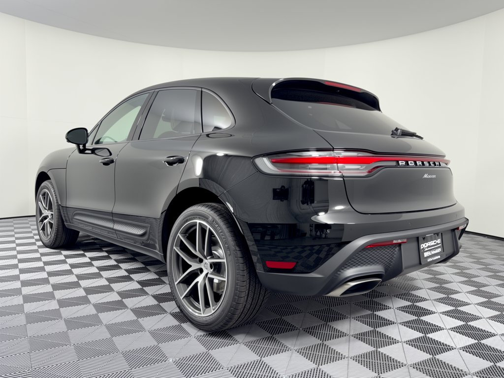 New 2026 Porsche Macan AWD/4WD image 3