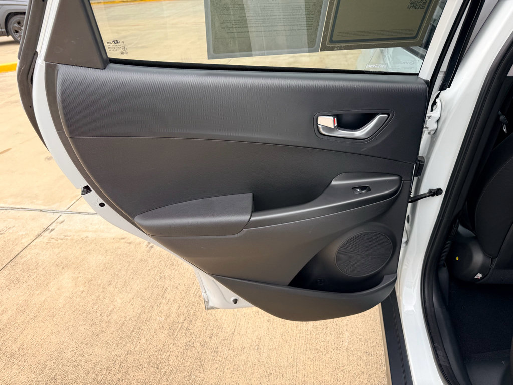 Used 2023 Hyundai Kona SE FWD image 21